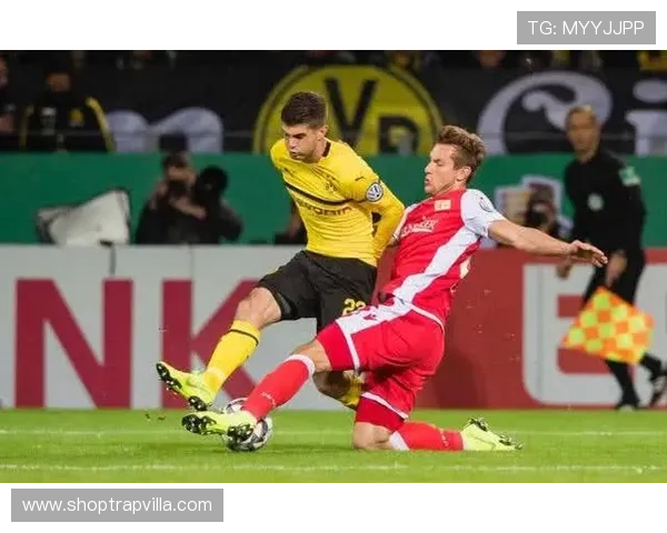 多特关键战表现稳定性下滑，对赛季竞争格局带来阶段影响