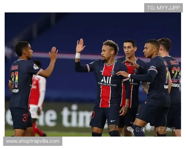 巴黎圣日耳曼边路进攻占比提升，是否导致进攻层次感减弱？