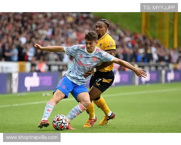 罗德里战术角色与比赛影响力：踢法是否过于保守？